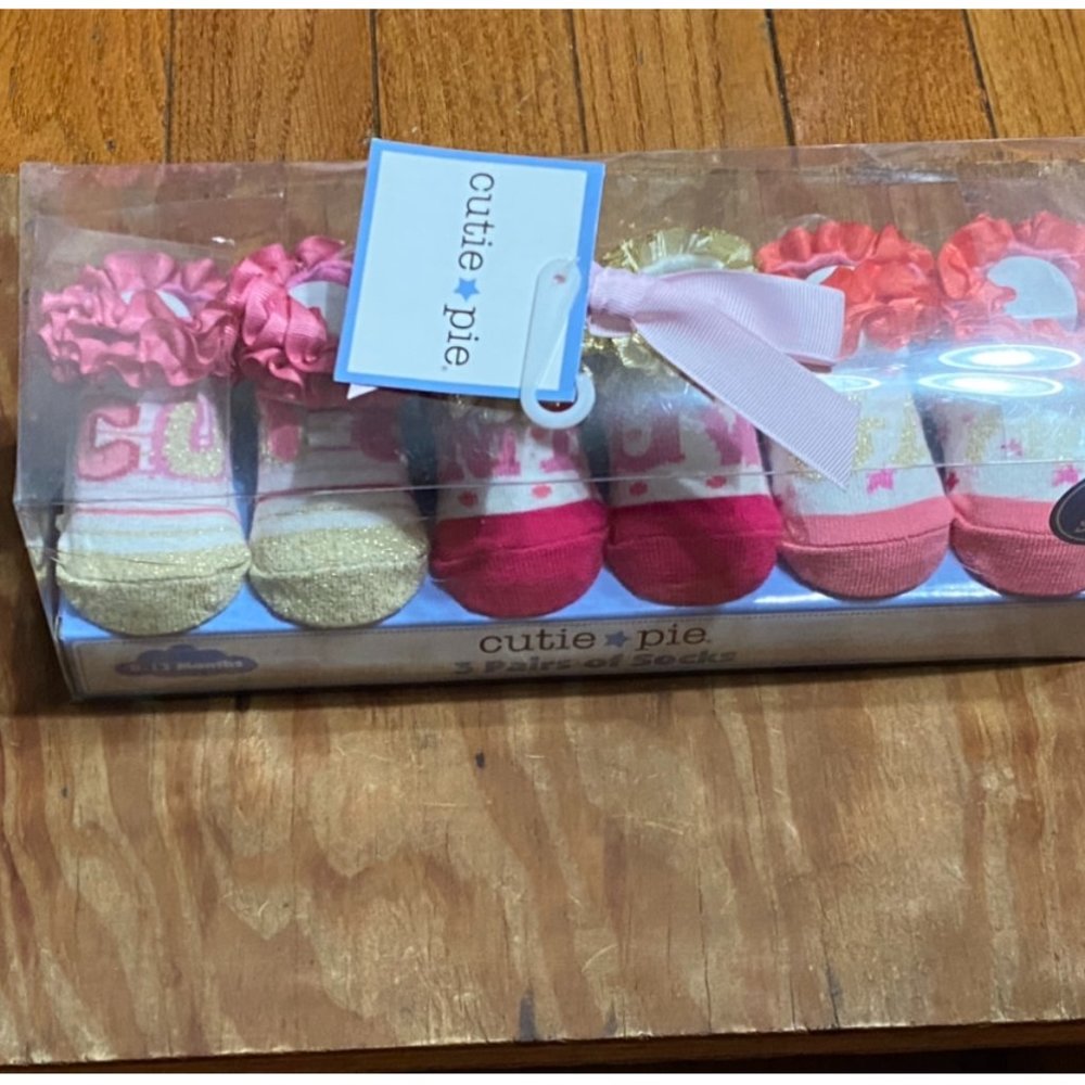 Cutie Pie Kid's Pink & White Cotton Blend 3 Pairs Of Socks One Size (NWT)